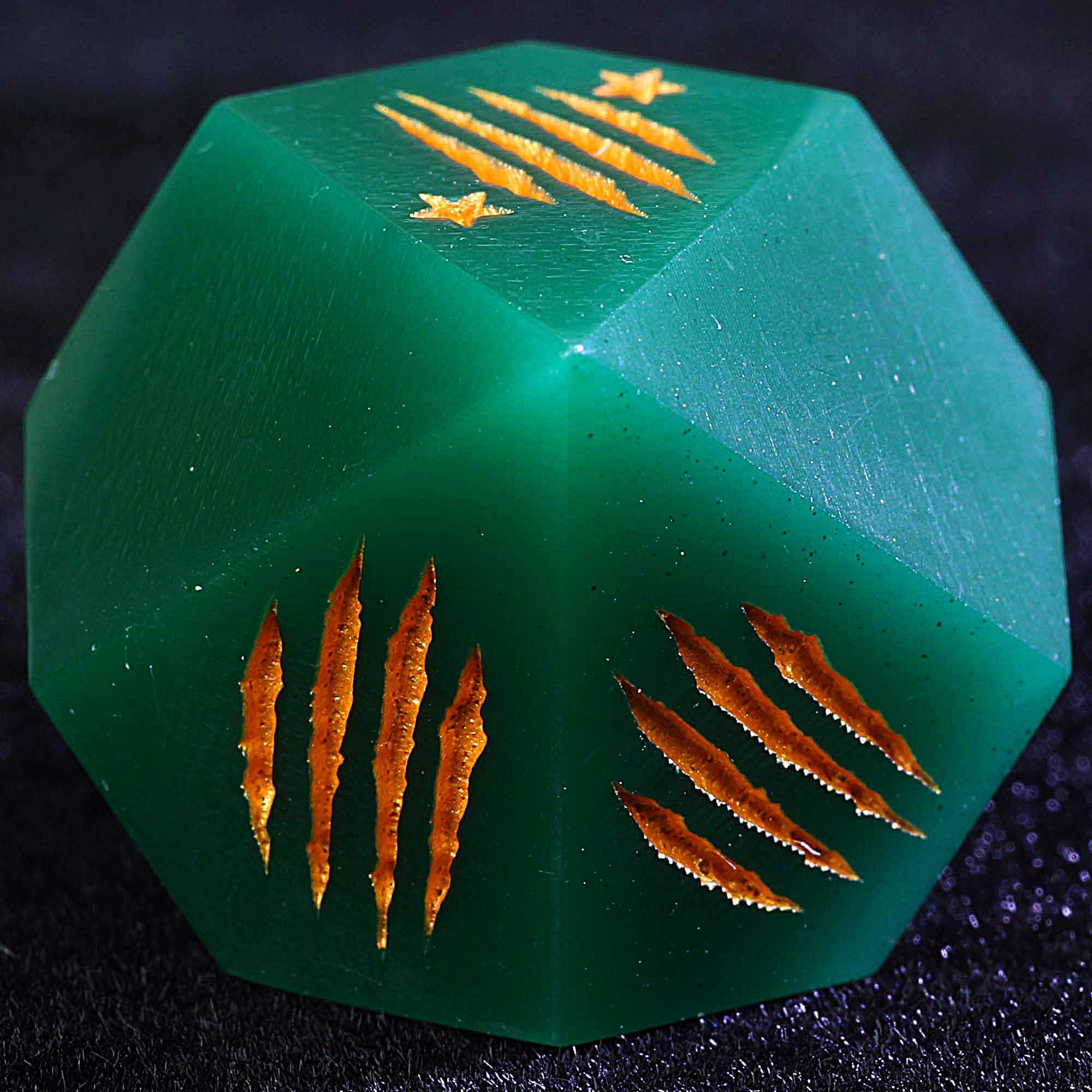 15 Polyhedral Resin WoD WtA Dice Sets Claw of the Wyld - Dice of Dragons