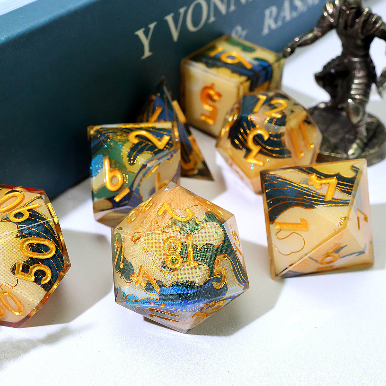 7 Piece Polyhedral Dice Set D and D Wonderland Crane - Dice of Dragons