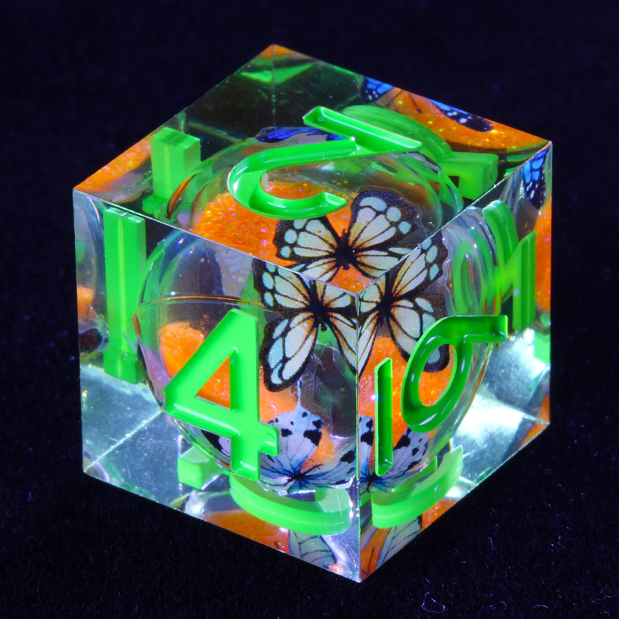 7 Polyhedral Resin Liquid Core DnD Set of Dice Butterfly - Dice of Dragons