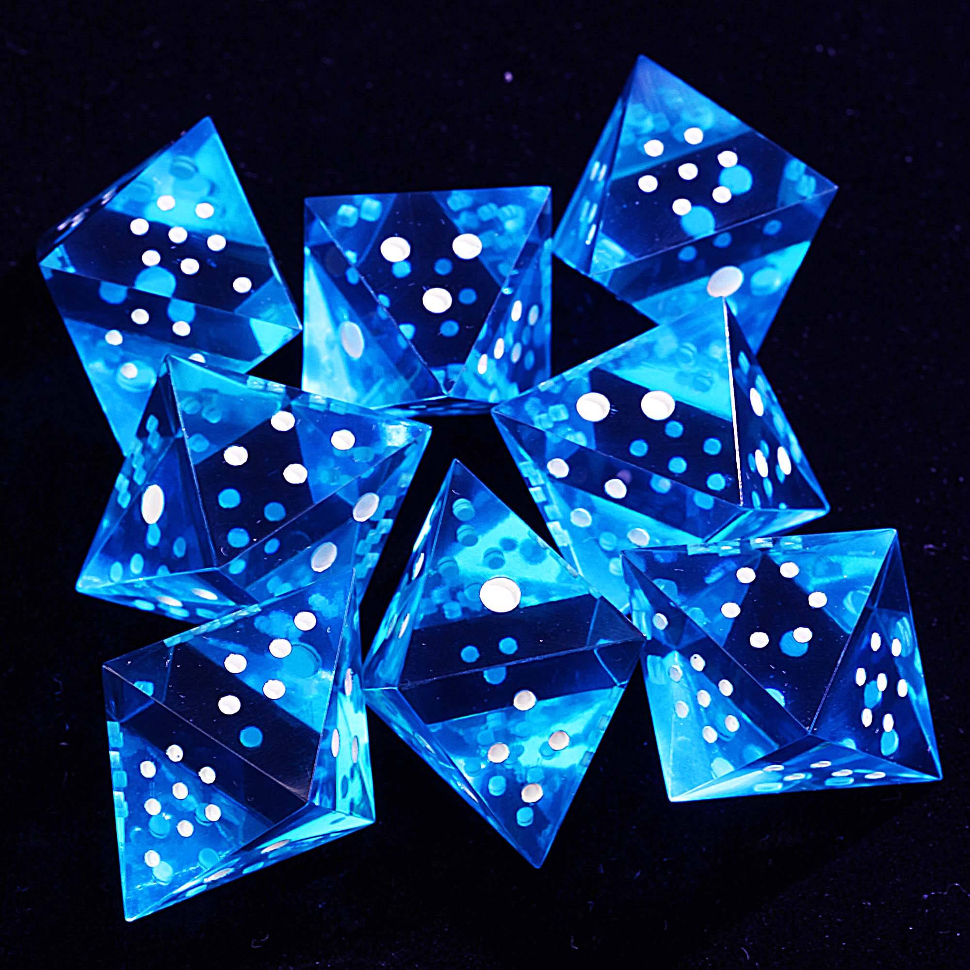 8 Polyhedral Resin Dice DnD D8 Sets Blue Transparent - Dice of Dragons