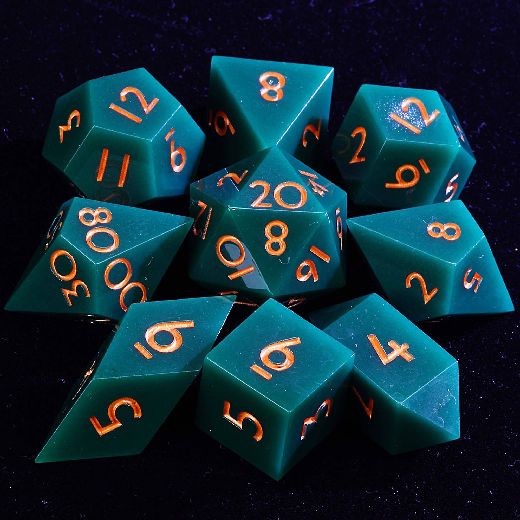 9 Polyhedral Resin Set DnD Dice Hunter Forest Tomb - Dice of Dragons