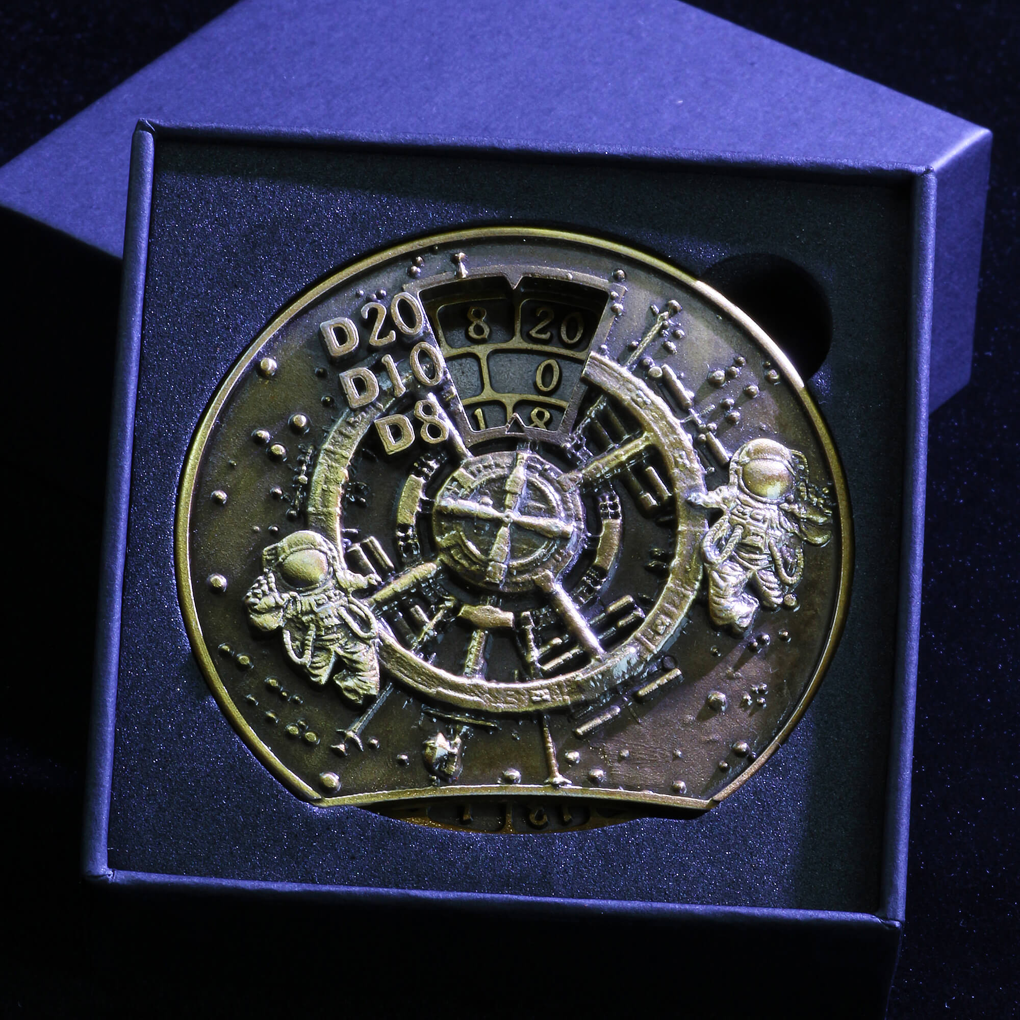 Astronaut 7 in 1 Roulette Metal DND Dice Fidget Spinner Gyroid Dice - Dice of Dragons