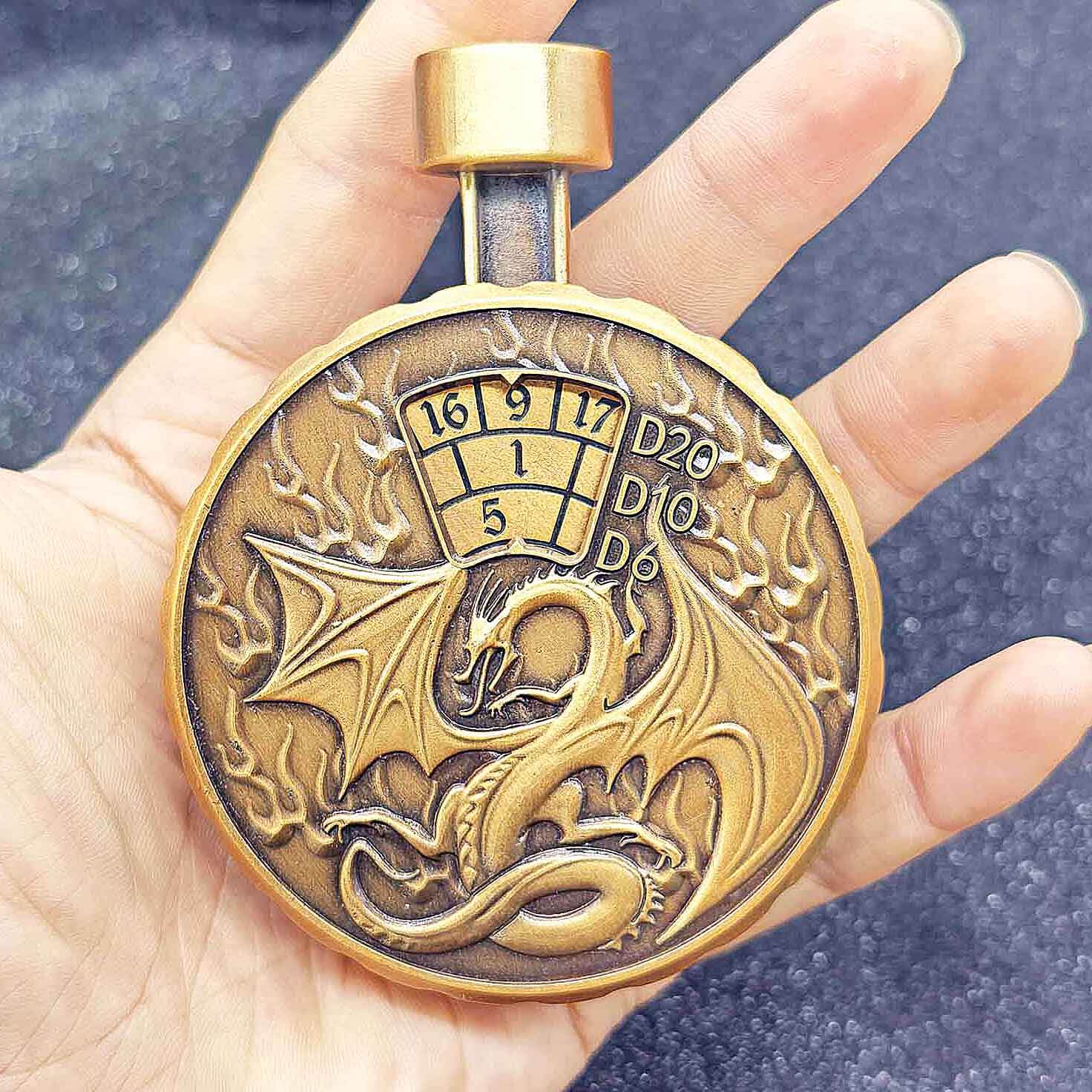 Cthulhu Wyvern 7 in 1 Button Presser Spinning DnD Metal Dice Bottle Roulette Game - Dice of Dragons