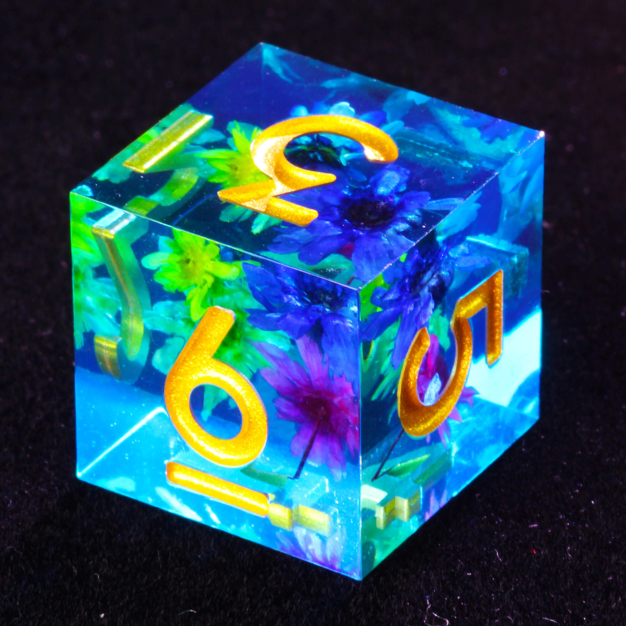 Gaming 7 Polyhedral Resin D&D Dice Sets Flower - Dice of Dragons
