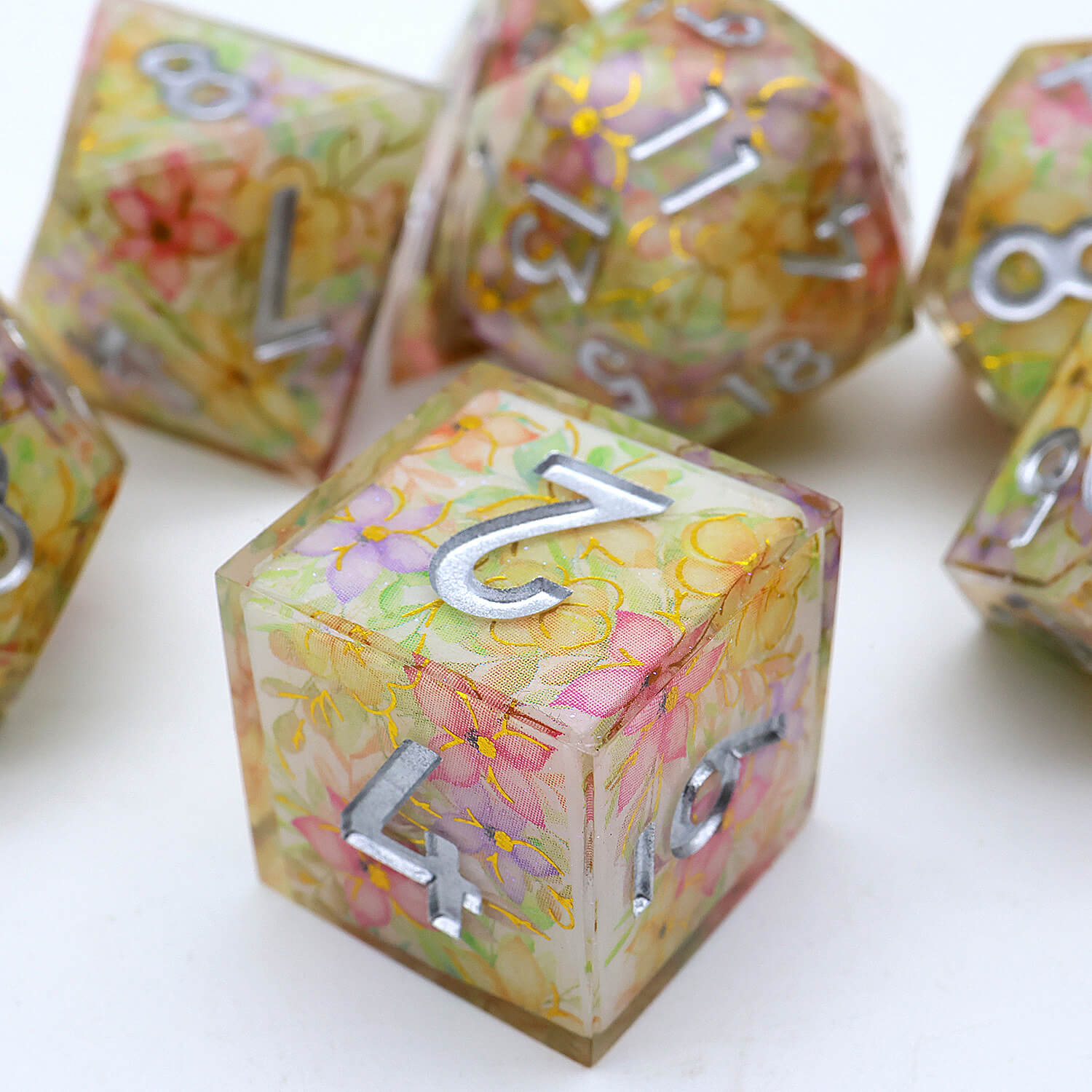 Polyhedral 7 Piece DD Set Dice Spring Flowers - Dice of Dragons