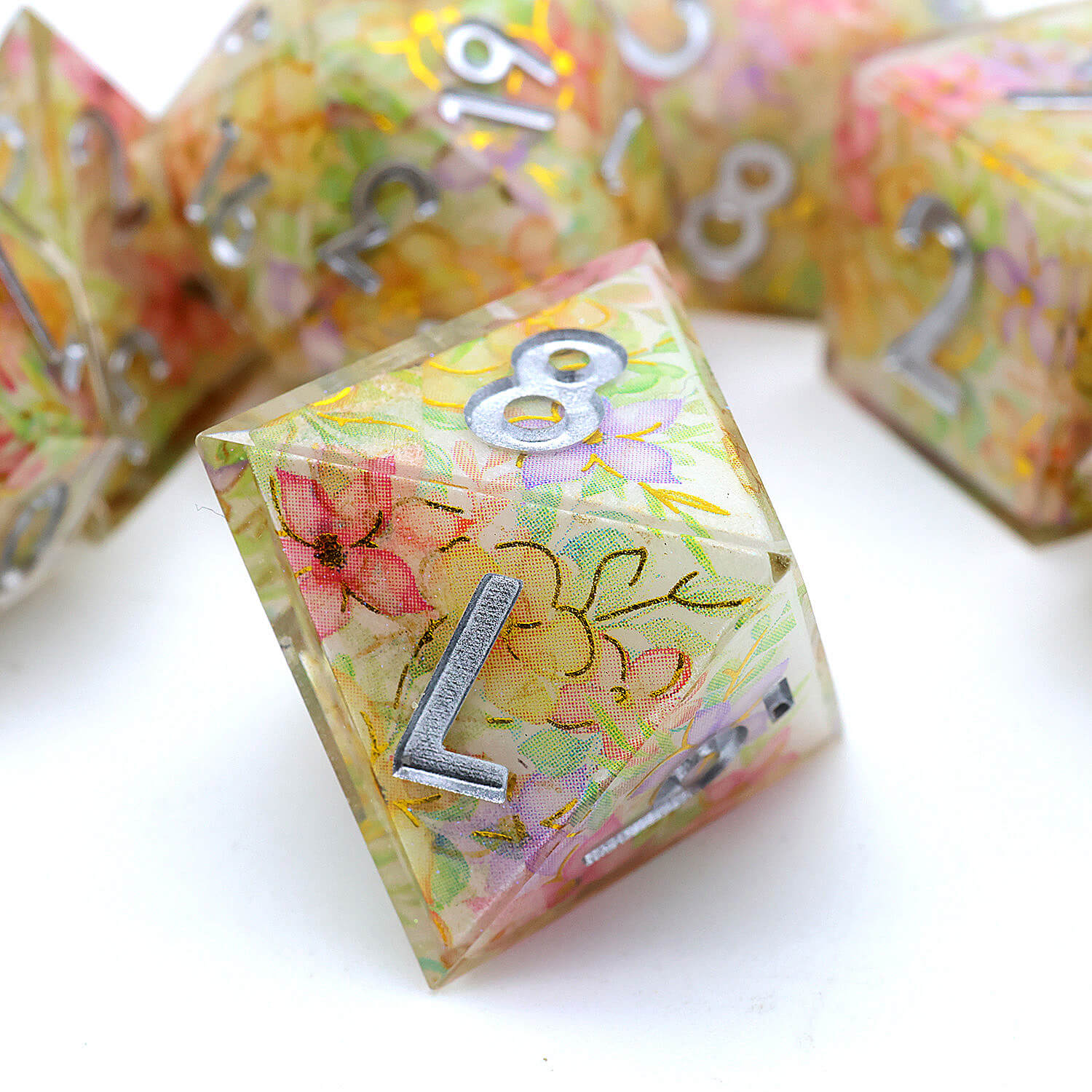 Polyhedral 7 Piece DD Set Dice Spring Flowers - Dice of Dragons
