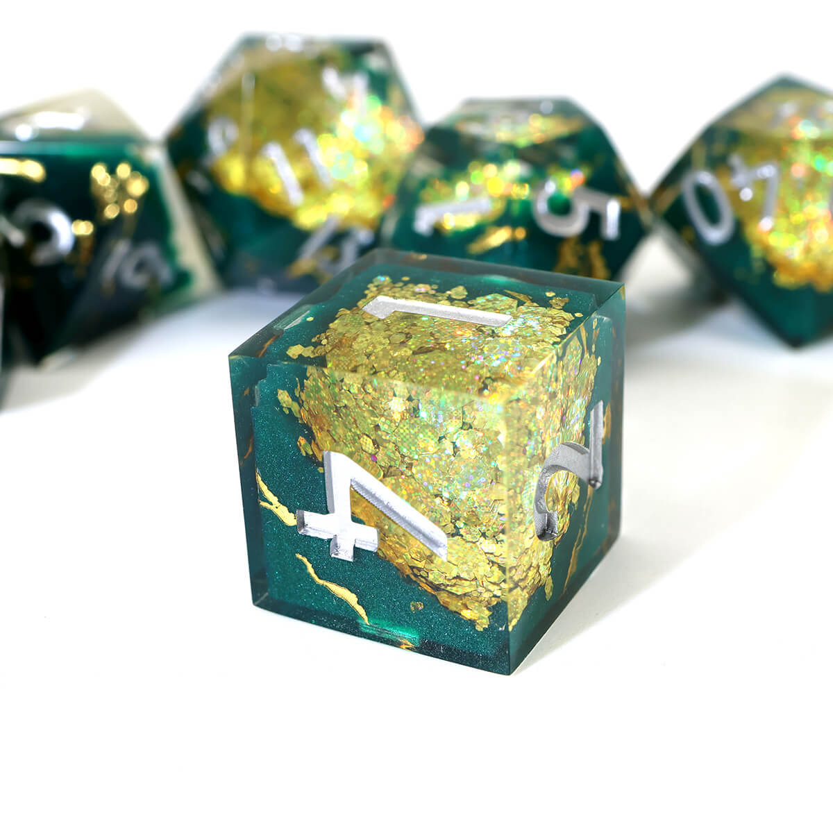 Yellow Purple Geode 7-Piece Sharp Edge DND Dice Set - Dice of Dragons