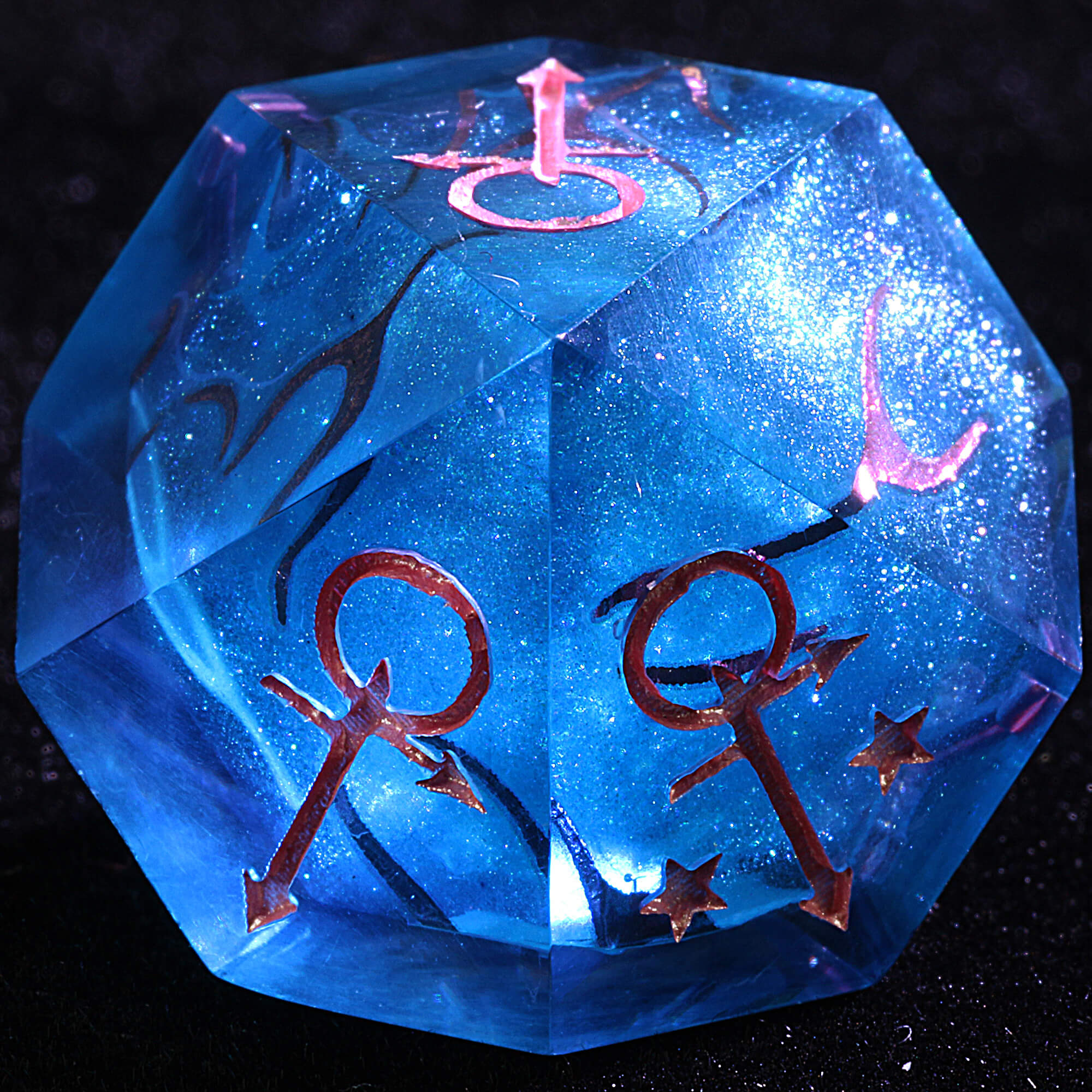 15 Polyhedral Resin Anarch VtM WoD Dice Set Gilded Labyrinth - Dice of Dragons