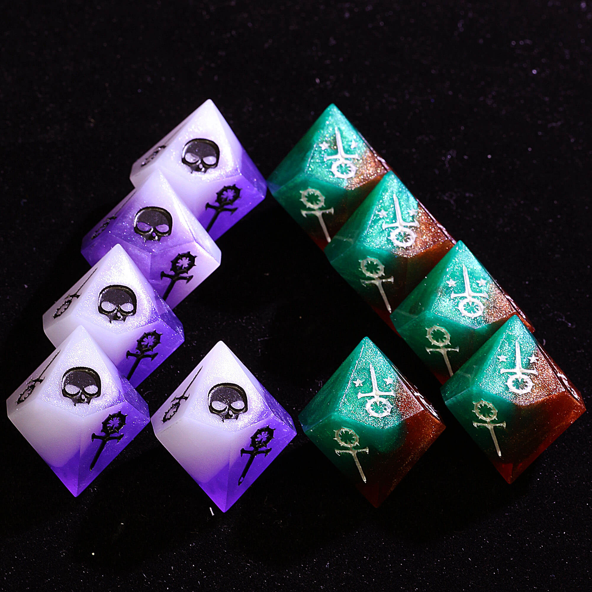 15 Polyhedral Resin Sabbat VtM Dice Sets WoD Lily and Rot - Dice of Dragons