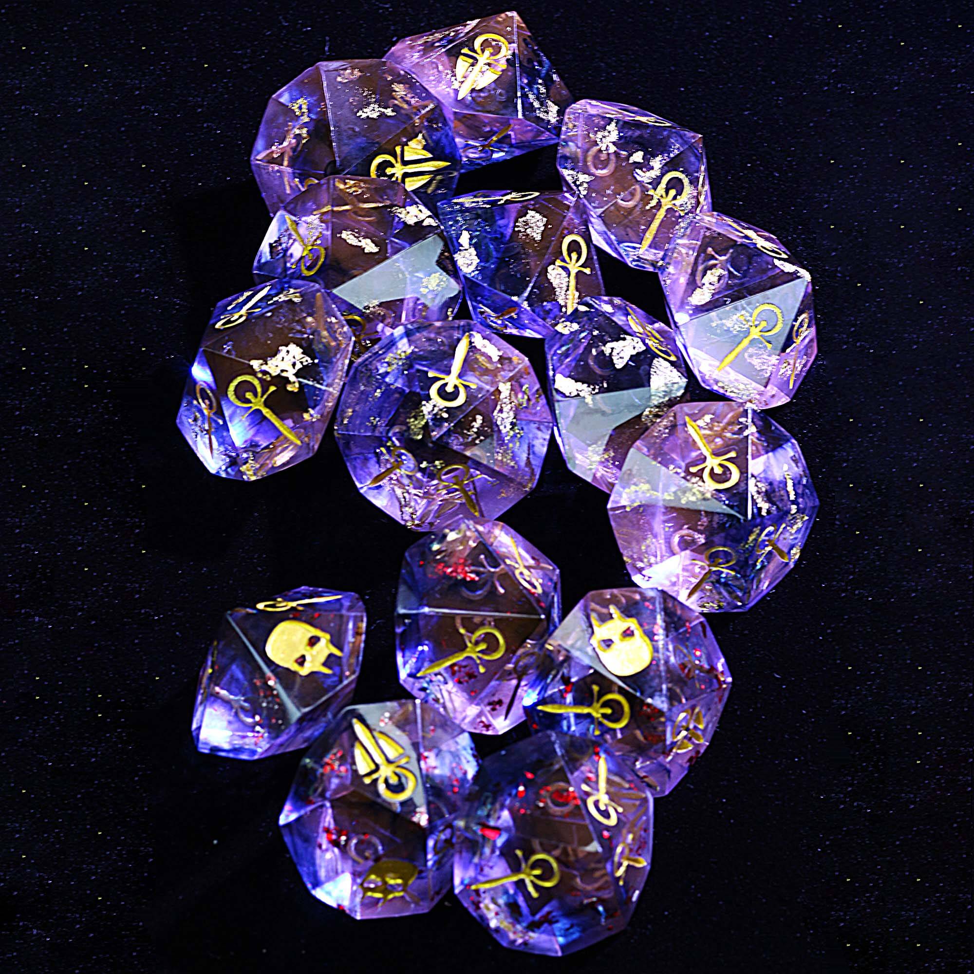 15 Resin Set of D and D Vampire The Masquerade VtM Hunger Dice Red Gold Foil