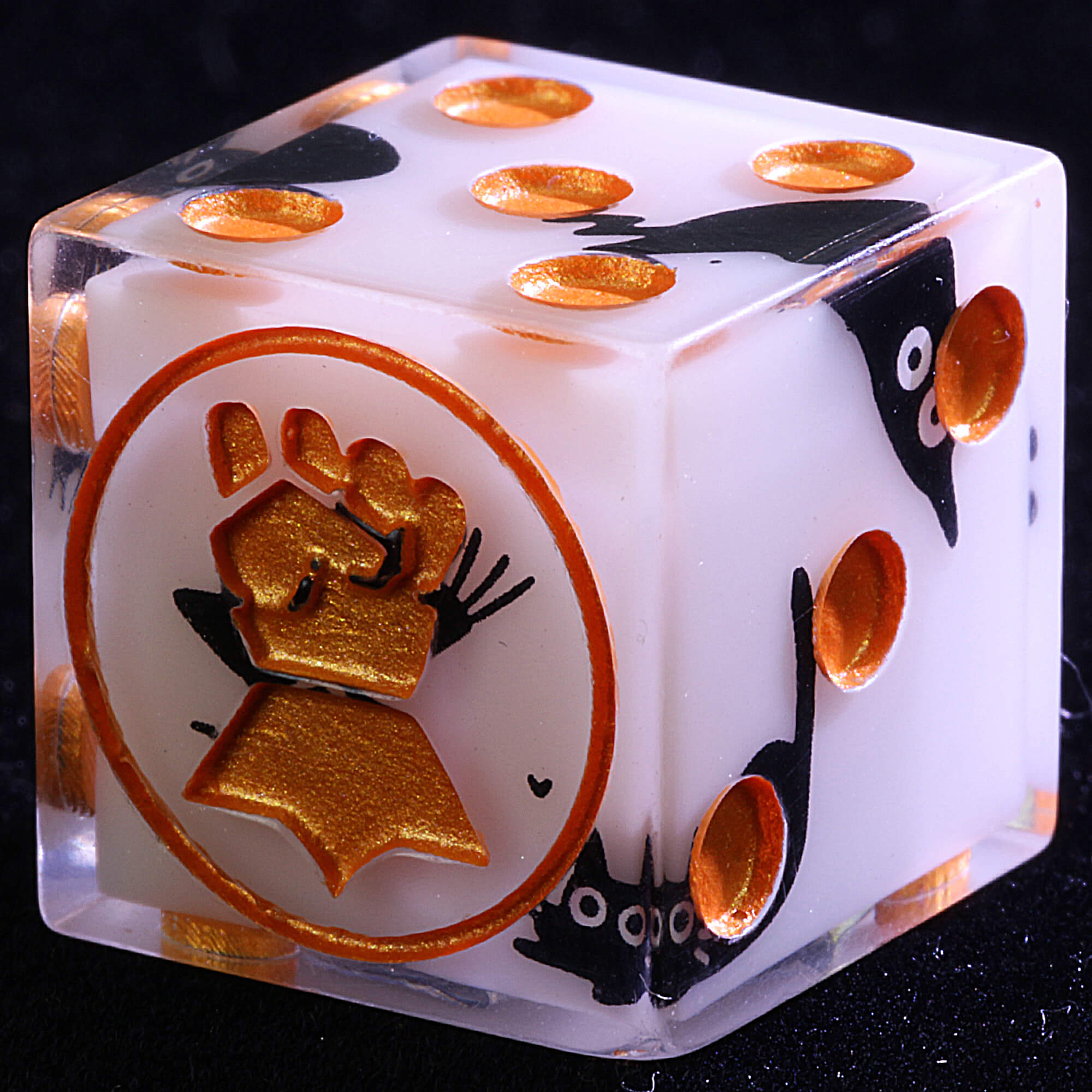 5 Polyhedral Resin Imperial Fists D6 Set of Dice Warhammer 40K Moonlit Relic
