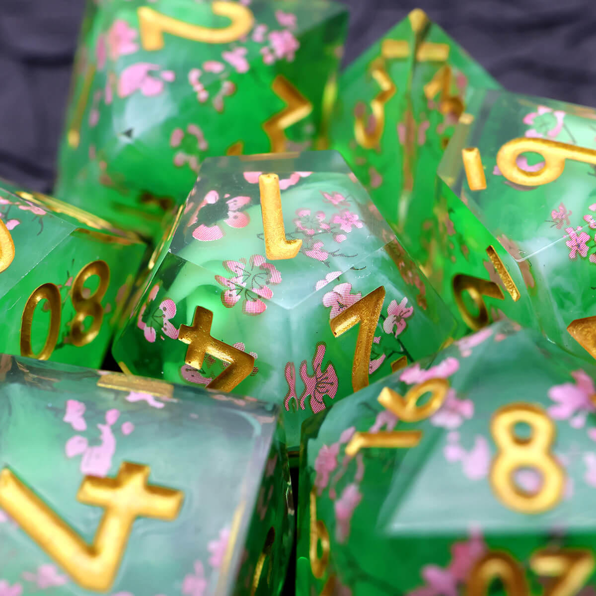 7-Piece Layered Flower Sharp Edge DND Dice Set - Dice of Dragons