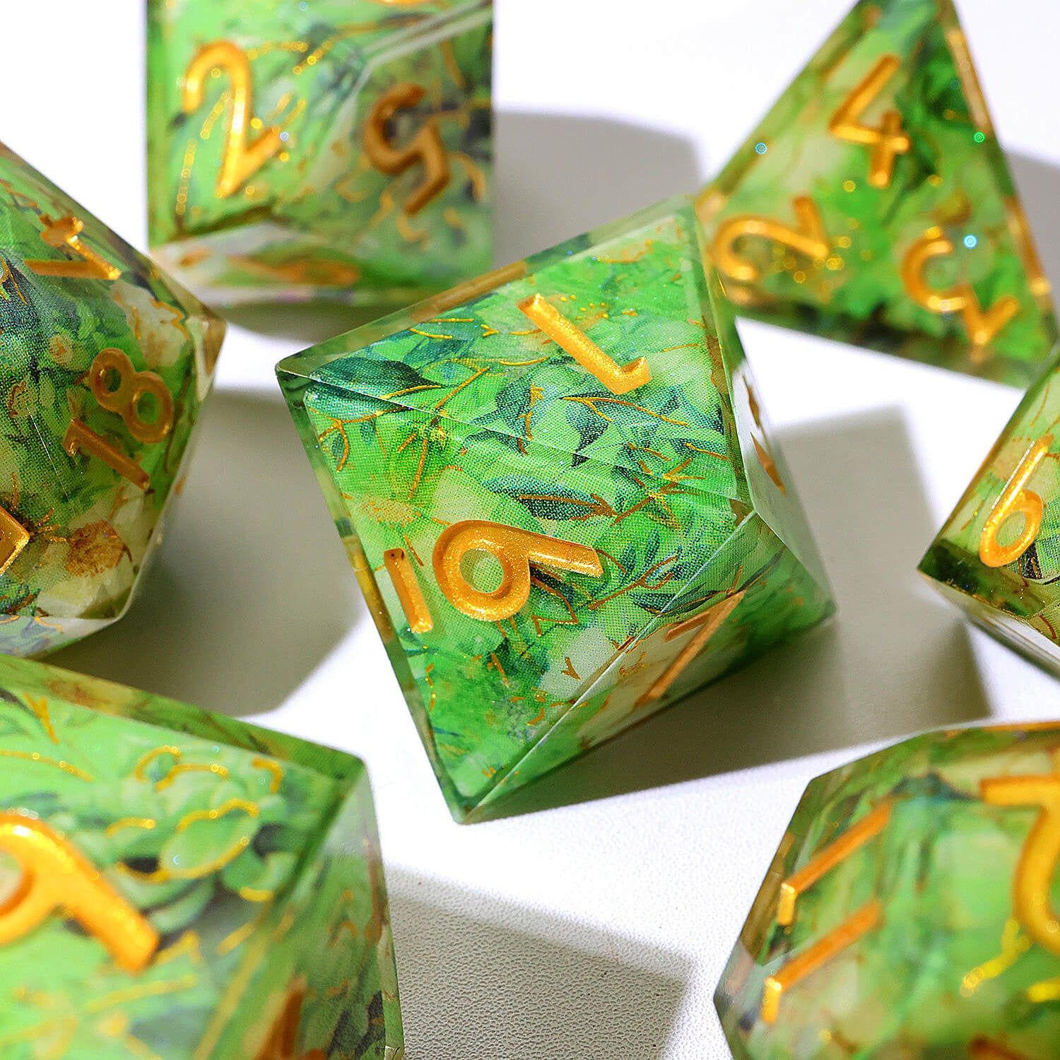 7 Piece Polyhedral Dice Sets DnD Green Flower - Dice of Dragons