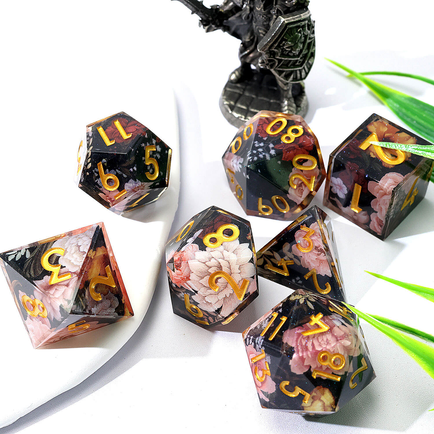 7 Piece Polyhedral Dice Set DD Pink Flower - Dice of Dragons