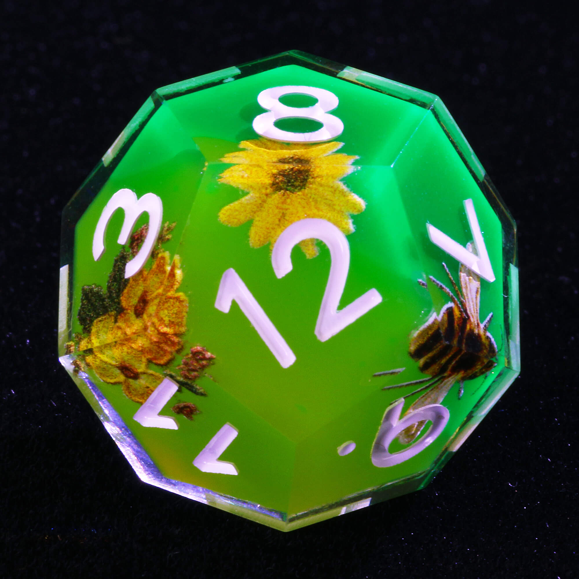 7 Piece Resin Polyhedral Dice Set D&D Bee Green - Dice of Dragons