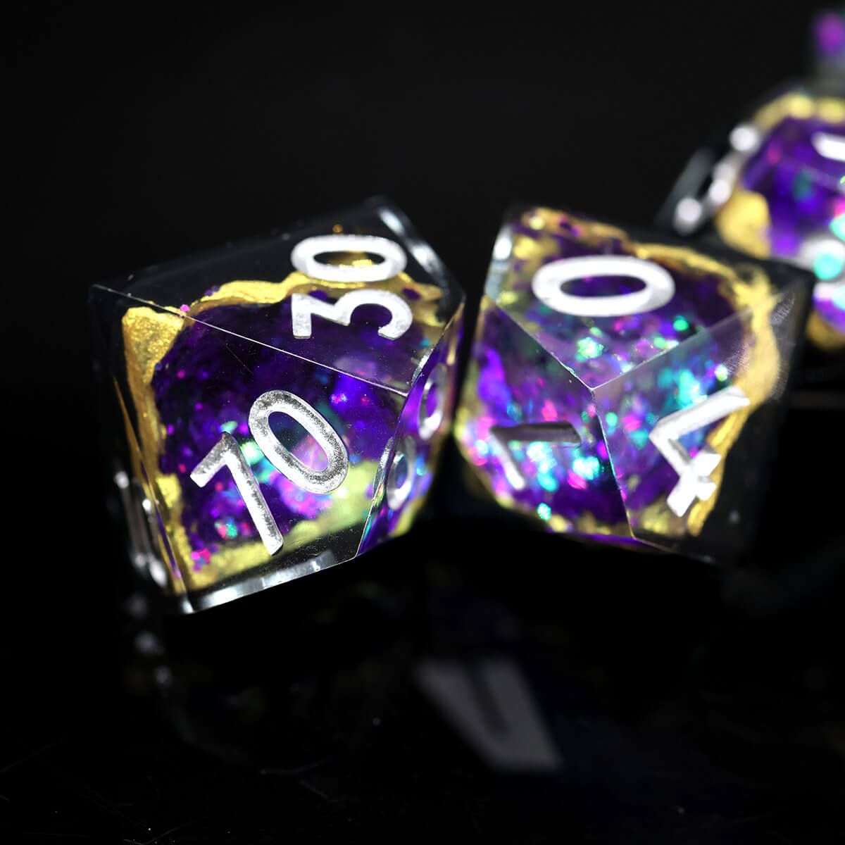 7-Piece Sharp Edge Blue Purple Geode Dice Set for DND - Dice of Dragons