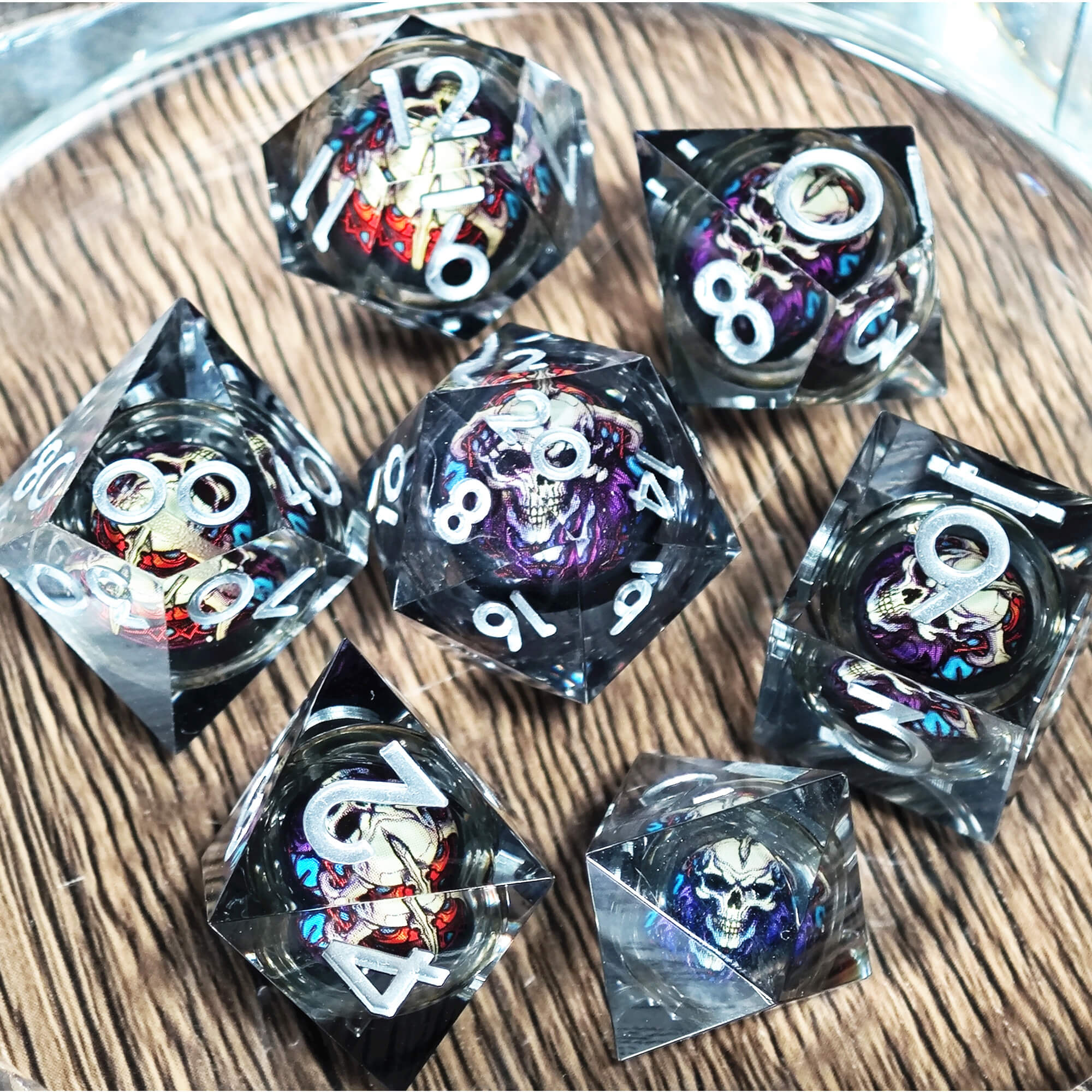 7 Pieces Resin Sharp Edged Polyhedral D&D Dice Set - Black Skull - Dice of Dragons