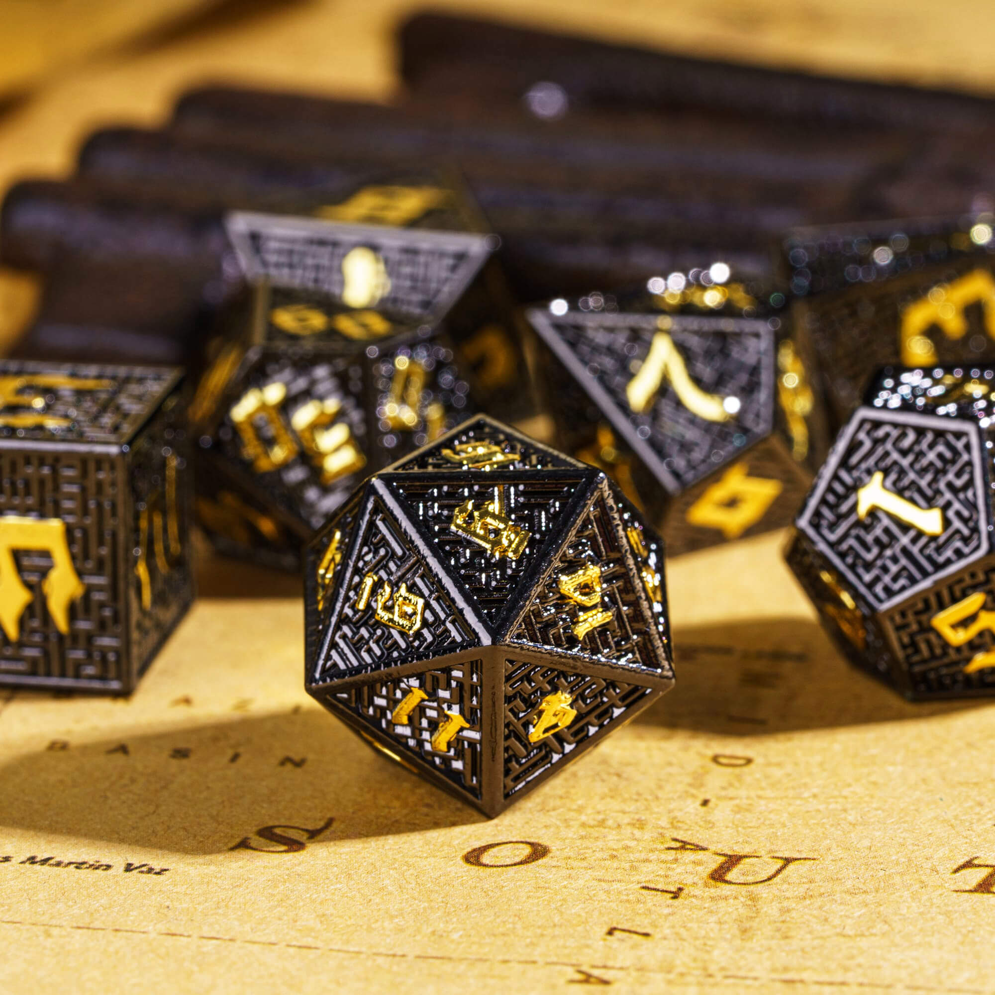 7 Polyhedral Maze Metal Dice Set DD Black Gold - Dice of Dragons