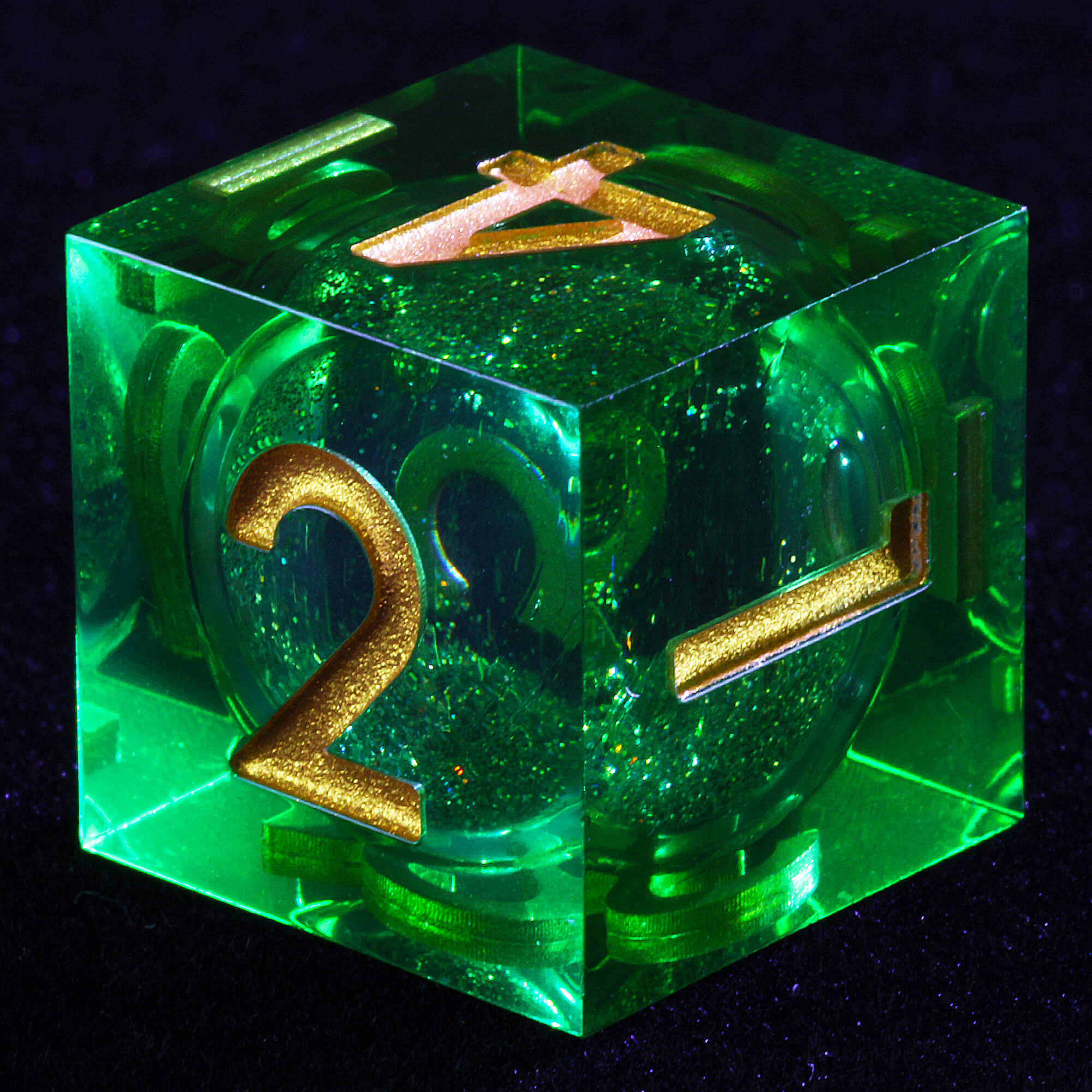 7 Polyhedral Resin Glitter Liquid Core D&D Set Dice Green - Dice of Dragons