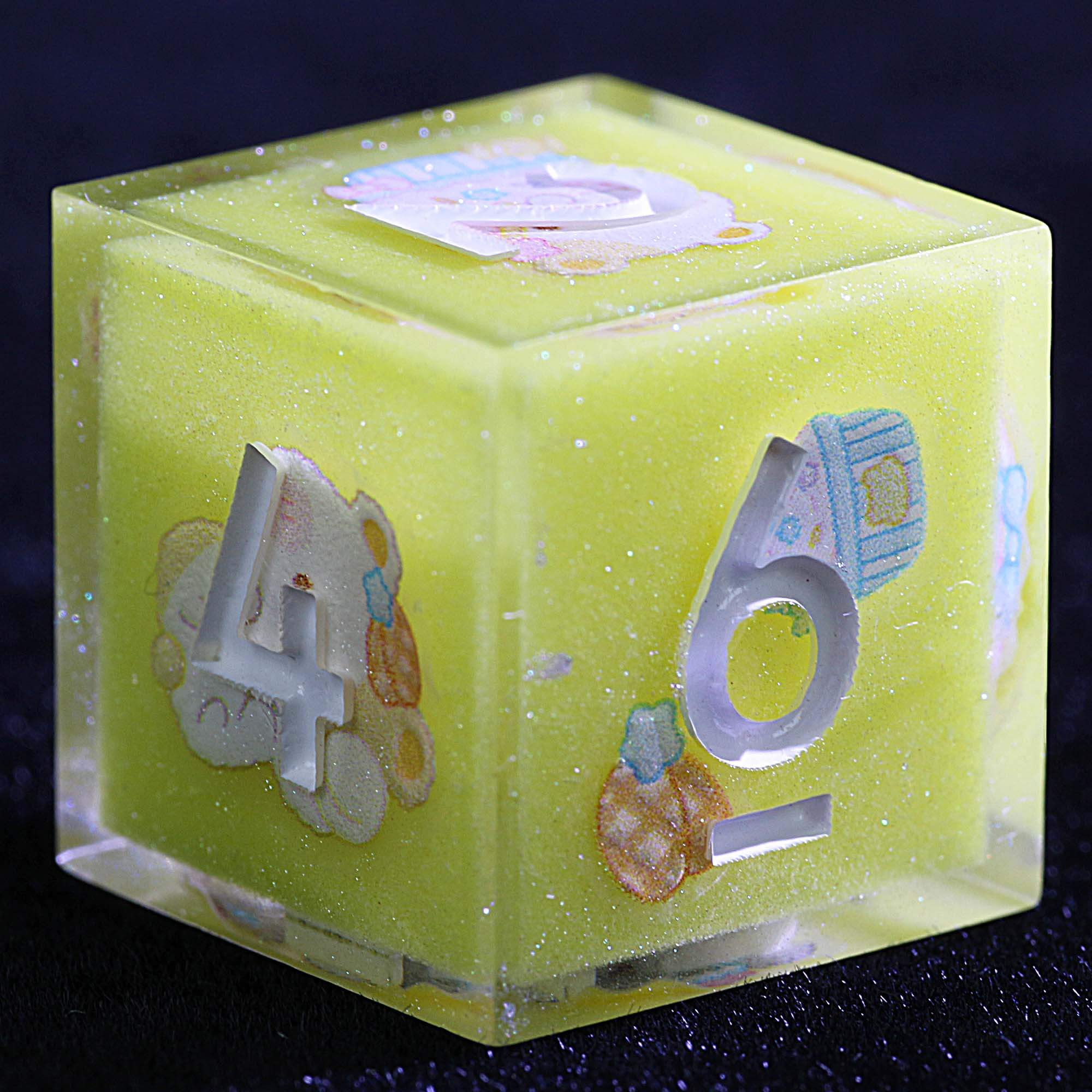 9 Polyhedral Resin Sets D and D Dice Macaron Hamster