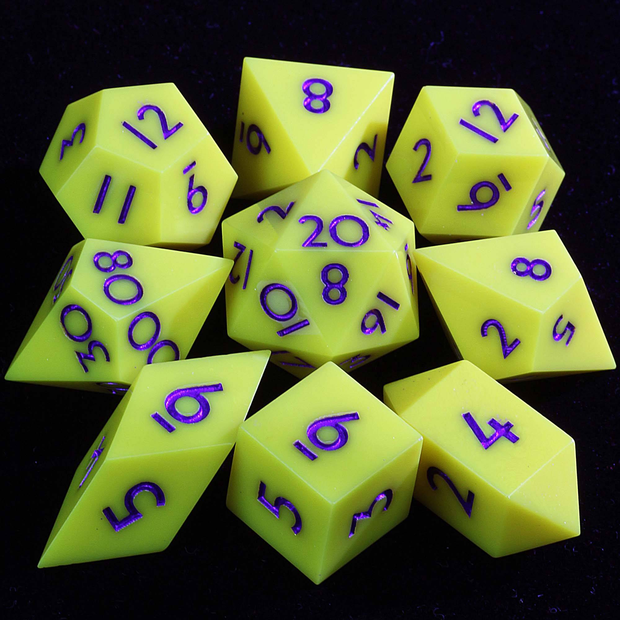 9 Polyhedral Resin Dice DD Sets Thunder Citrine Core - Dice of Dragons