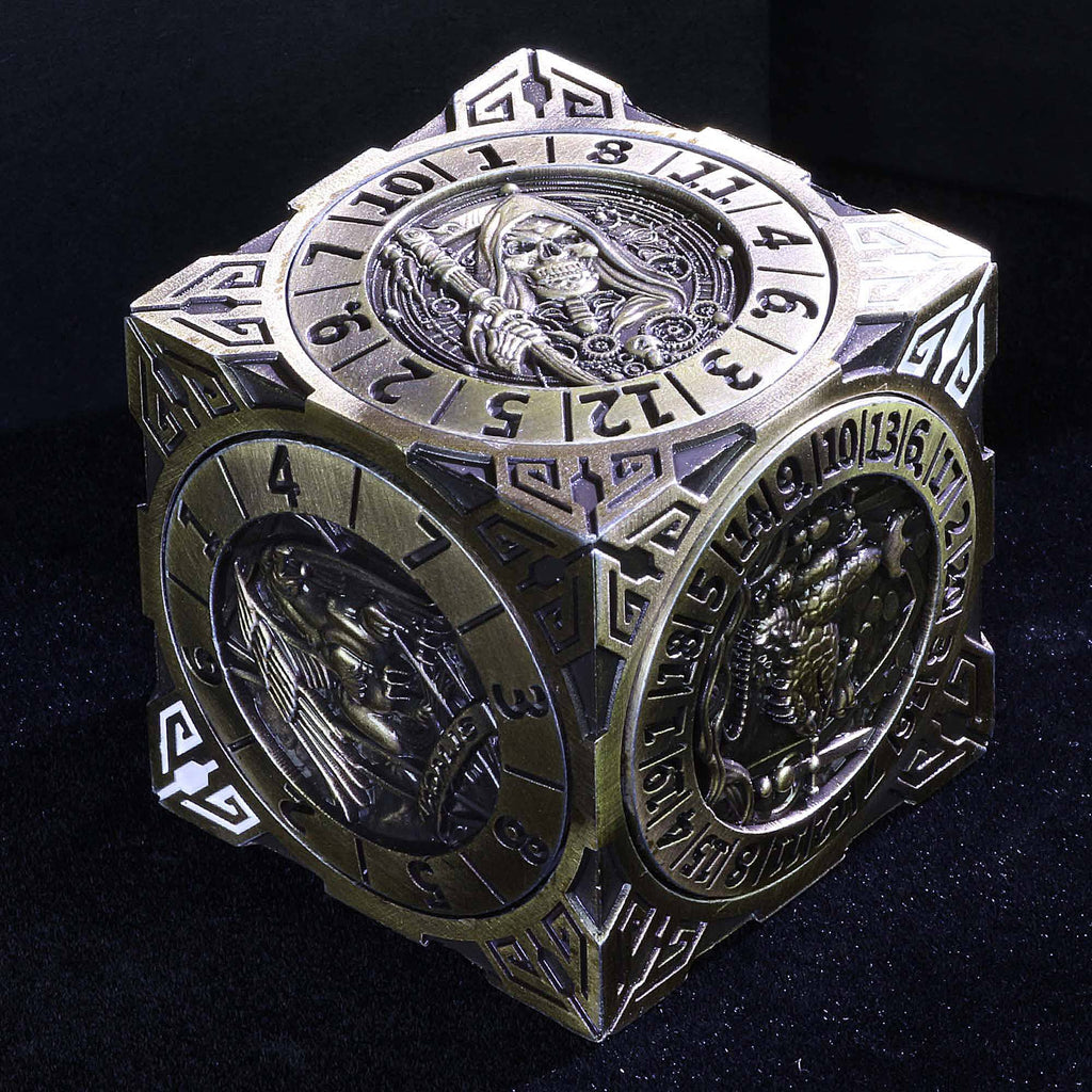 Cube Dice Rotation Dragon Cthulhu Skull 7-in-1 Rotating Metal DnD Dice Cube