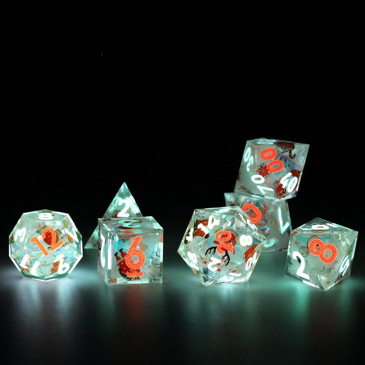 D&D 7-Piece Sharp Edge Christmas Snowman Polyhedral Resin Dice Set - Dice of Dragons