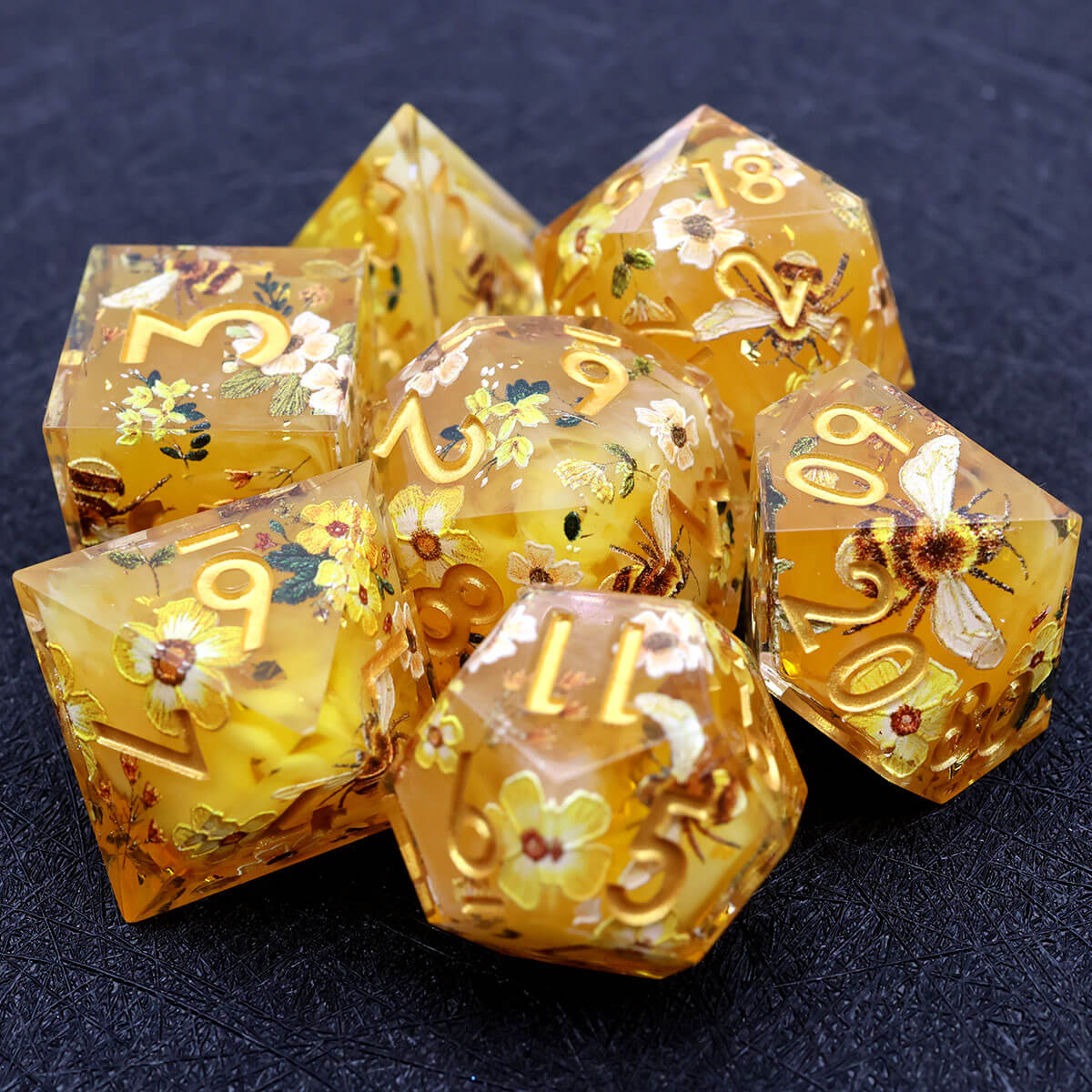 DND Bee 7-Piece Sharp Edge Layered Dice Set - Dice of Dragons