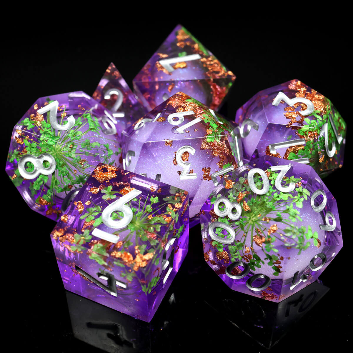 DND Dice Set Liquid Core 7-Piece Sharp Edge - Dice of Dragons