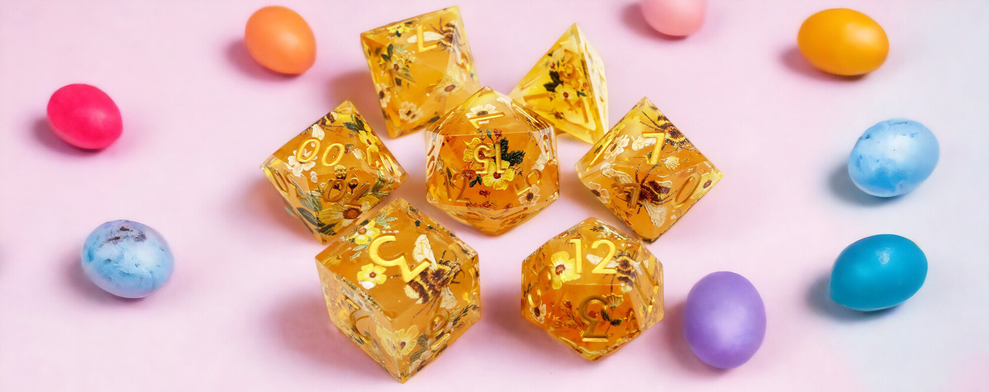 DND Bee 7-Piece Sharp Edge Layered Dice Set