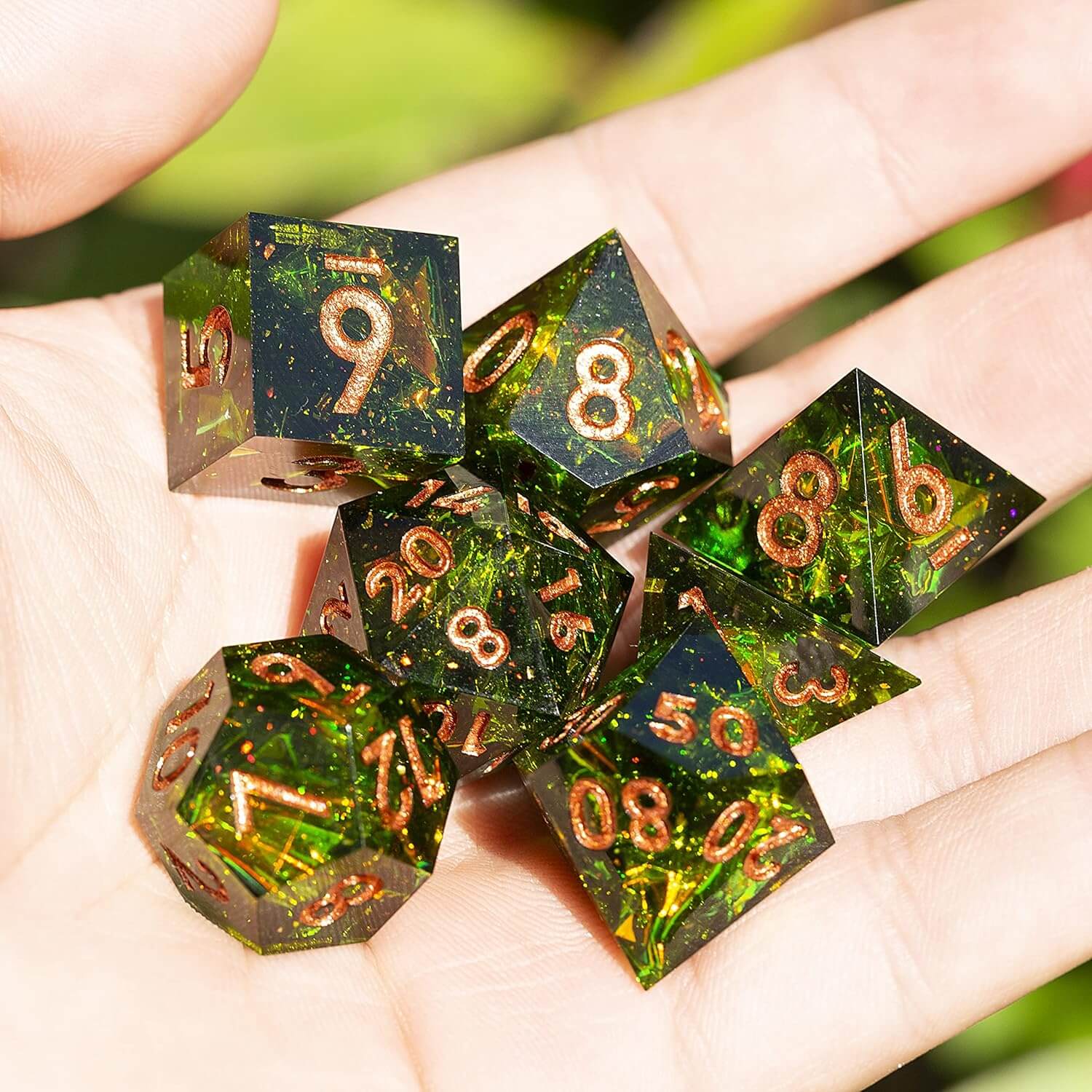 D&D 7-Piece Polyhedral Resin Dice Set - Dice of Dragons