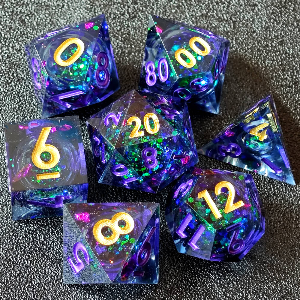 D&D 7-Piece Sharp Edge Liquid Core Amethyst Polyhedral Resin Dice Set - Dice of Dragons