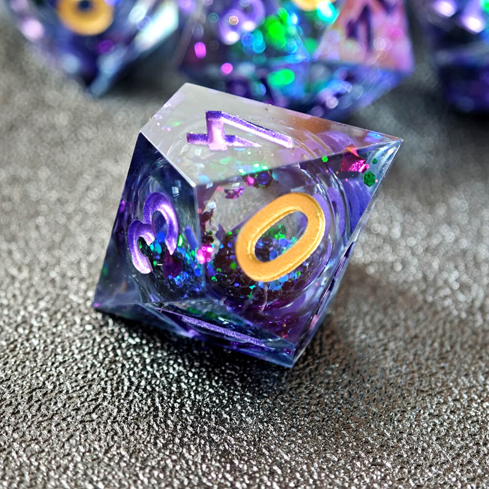 D&D 7-Piece Sharp Edge Liquid Core Amethyst Polyhedral Resin Dice Set - Dice of Dragons