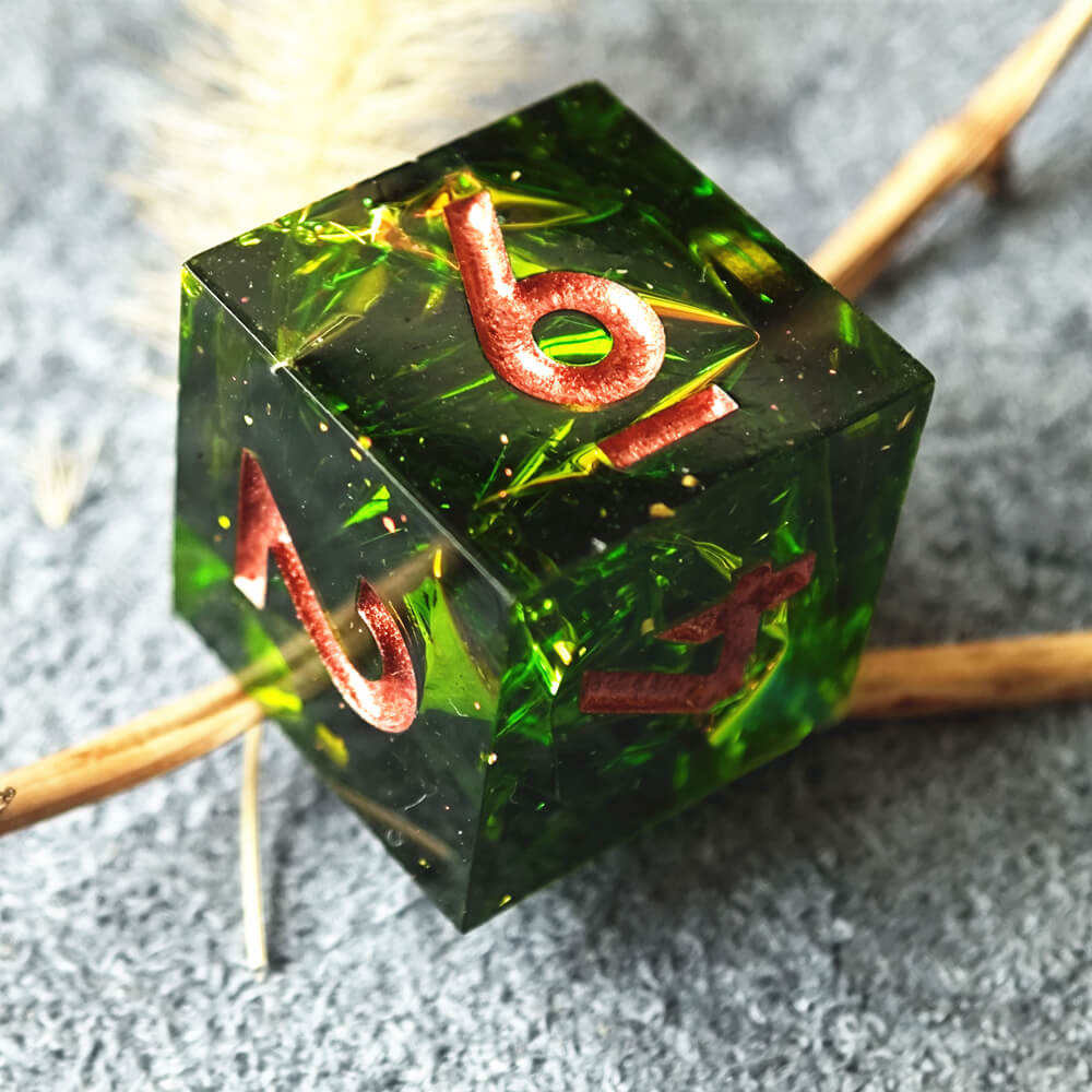 D&D 7-Piece Polyhedral Resin Dice Set - Dice of Dragons