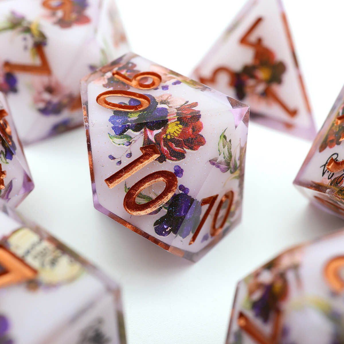 Layered Flower 7-Piece Sharp Edge Dice Set for DND - Dice of Dragons