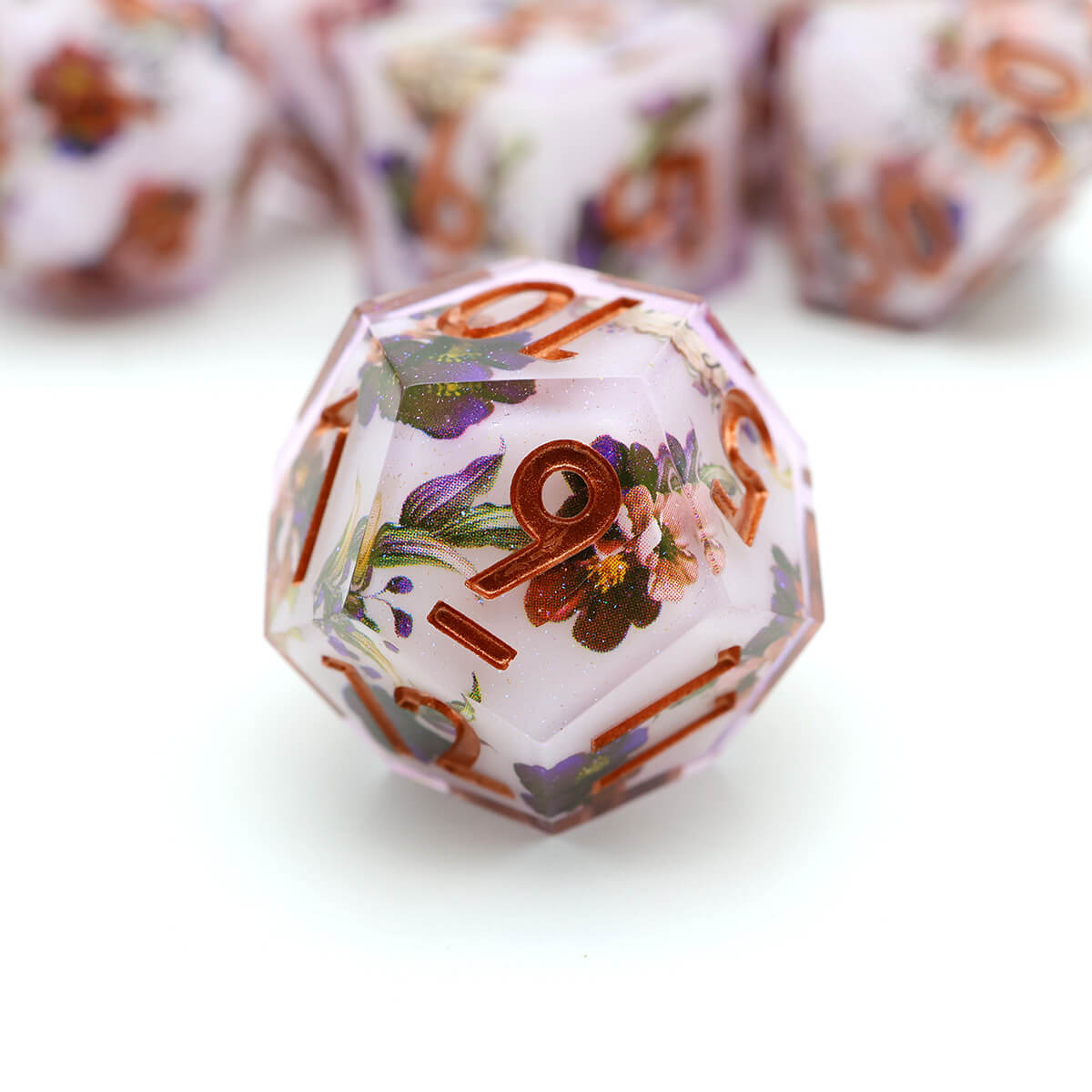 Layered Flower 7-Piece Sharp Edge Dice Set for DND - Dice of Dragons