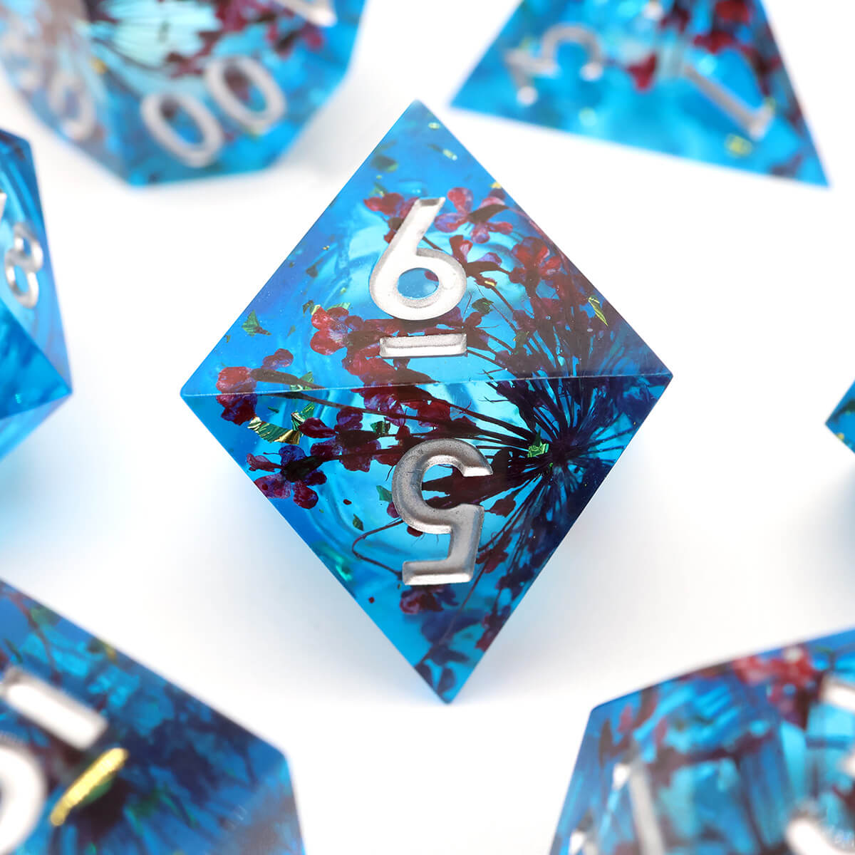 Liquid Core 7-Piece DND Dice Set Sharp Edge - Dice of Dragons