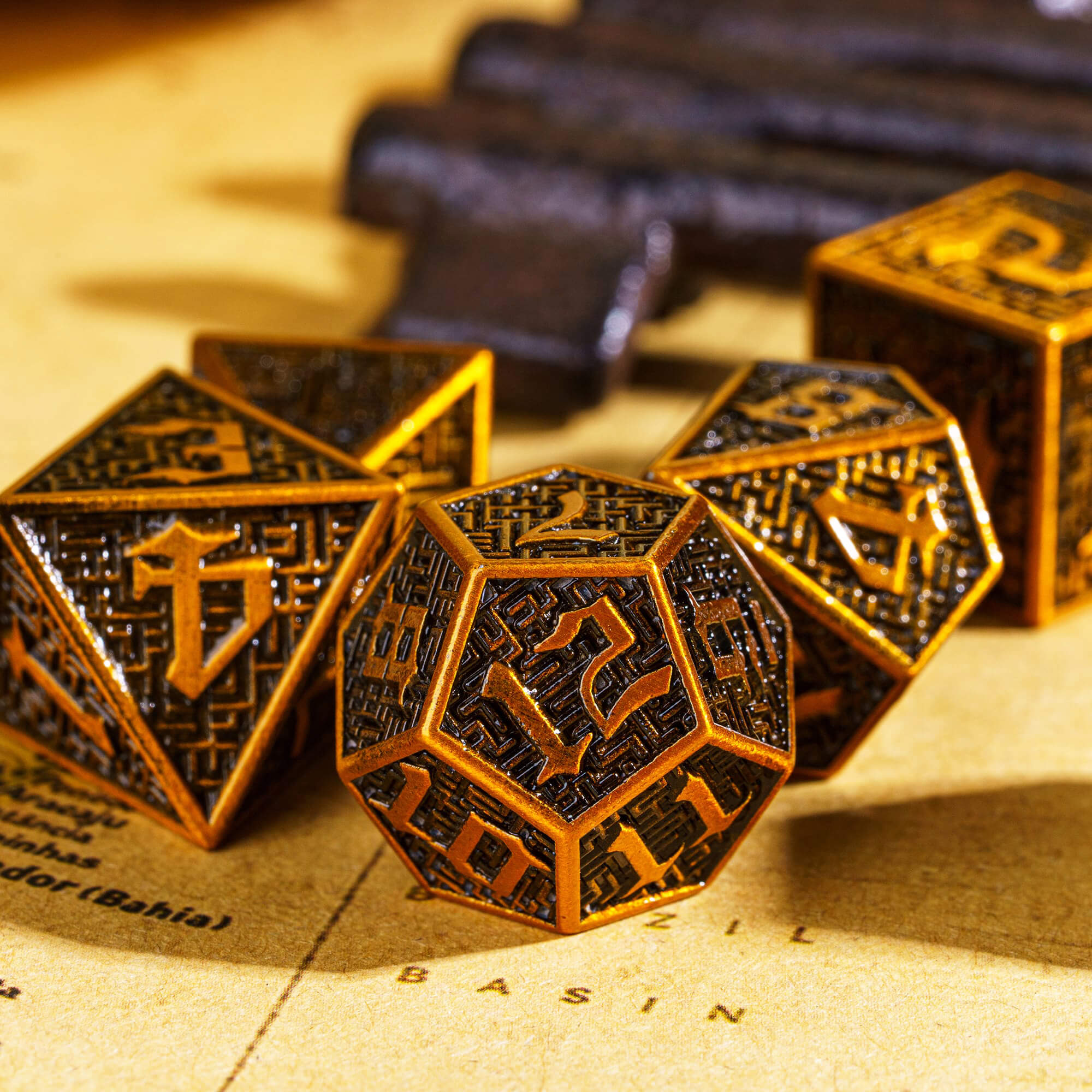 Maze 7 Polyhedral Metal Dice Sets D&D Gold - Dice of Dragons