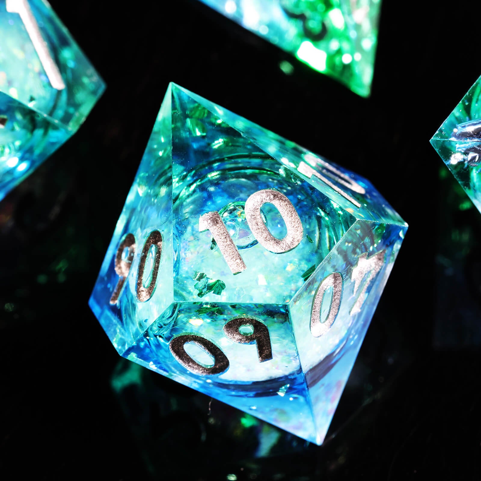 RPG Resin Polyhedral 7 Liquid Core Dice Set DnD - Emerald Garden - Dice of Dragons