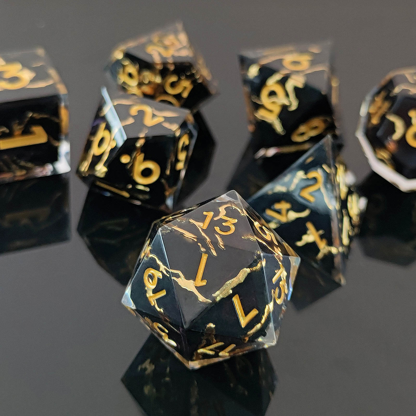 Rpg Awesome 7 Polyhedral Dice Sets D&D - Gold Stripes - Dice of Dragons