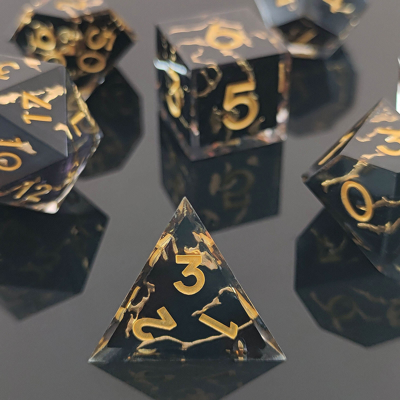 Rpg Awesome 7 Polyhedral Dice Sets D&D - Gold Stripes - Dice of Dragons