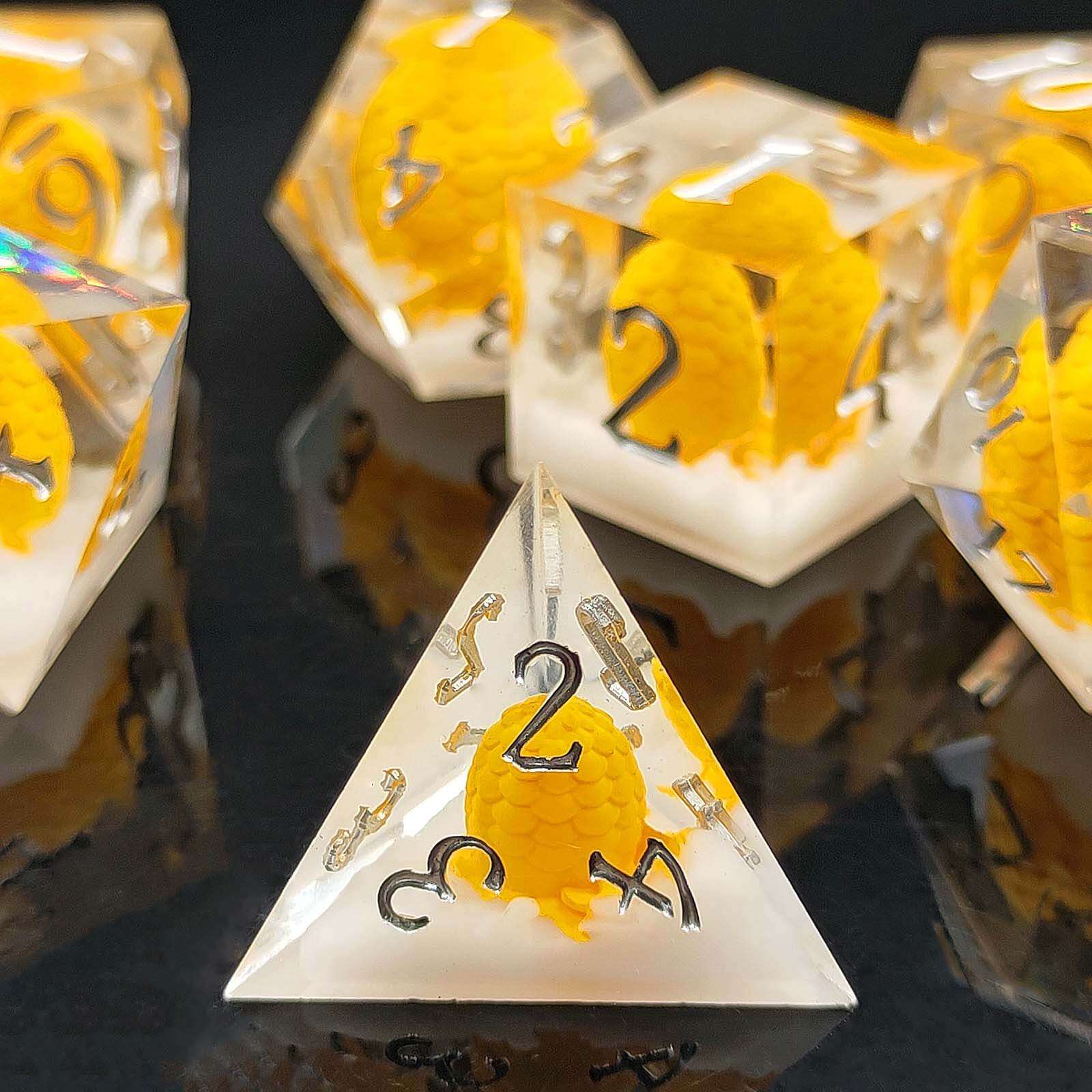 Rpg Cool 7 Polyhedral D and D dice set - Yellow Dragon Egg - Dice of Dragons