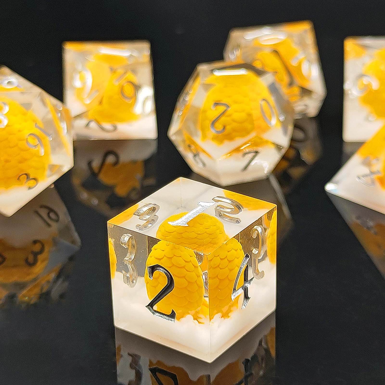 Rpg Cool 7 Polyhedral D and D dice set - Yellow Dragon Egg - Dice of Dragons