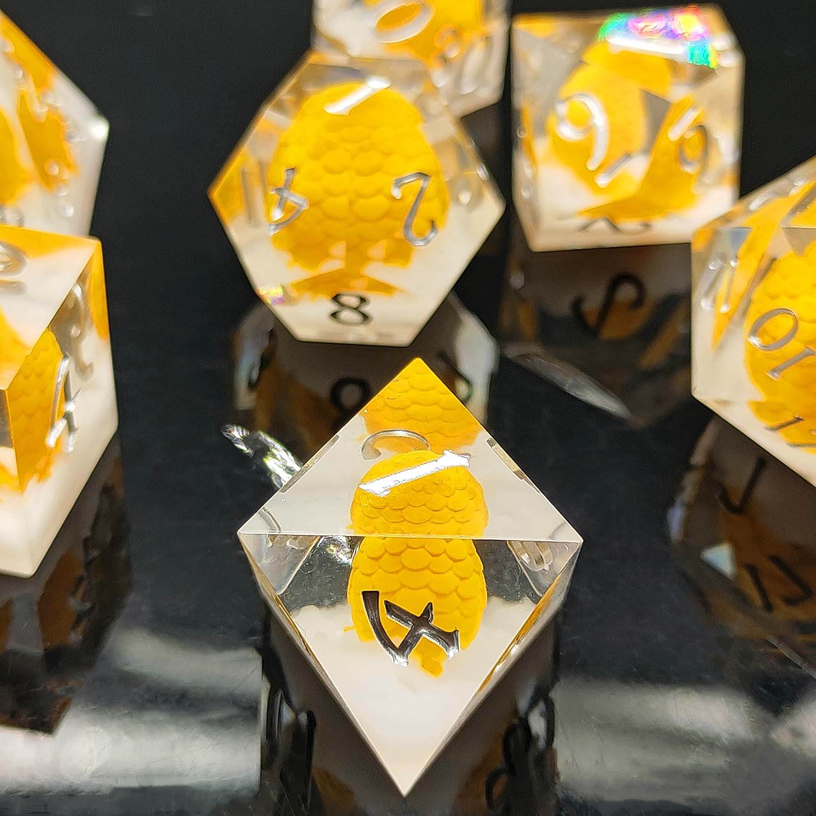 Rpg Cool 7 Polyhedral D and D dice set - Yellow Dragon Egg - Dice of Dragons