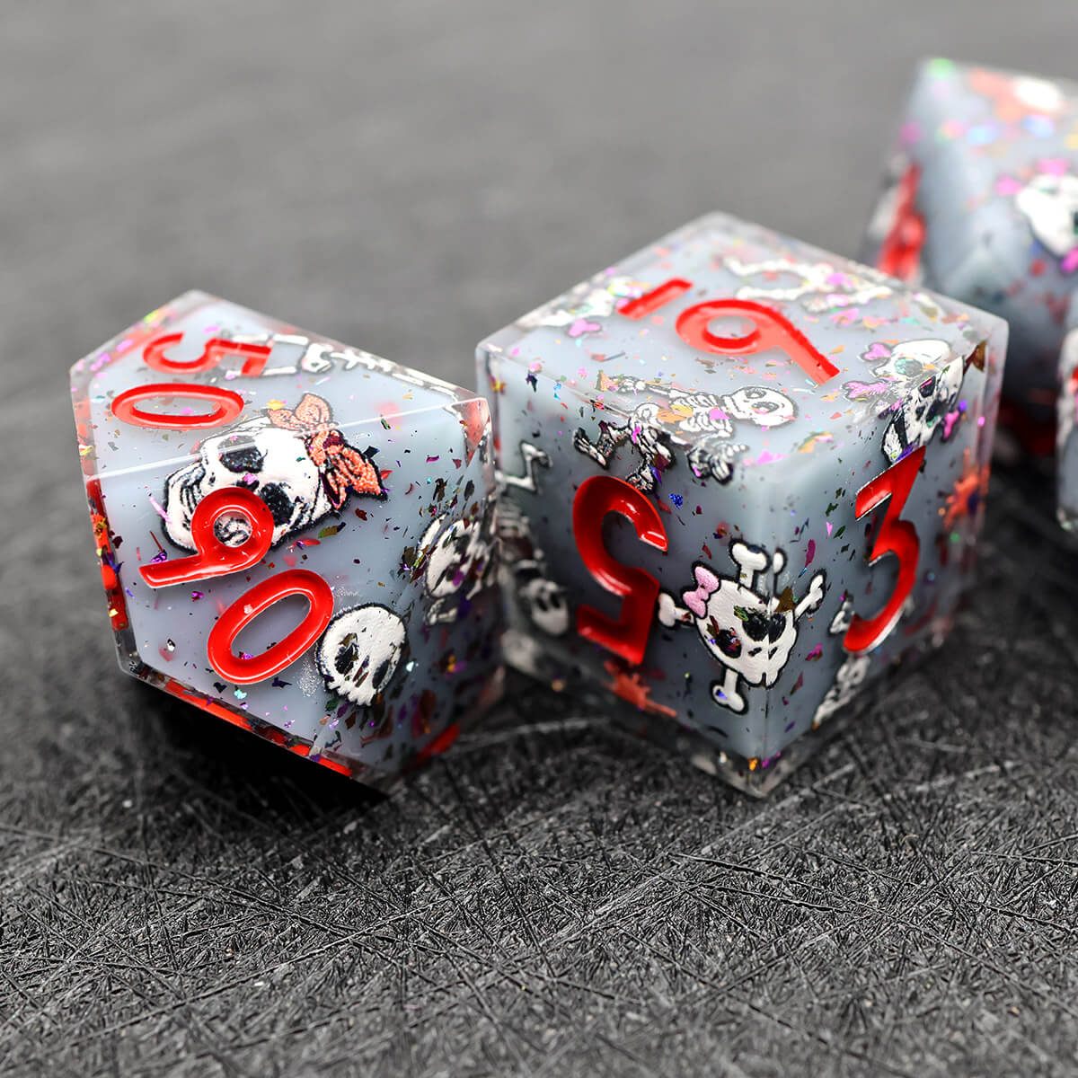 Sharp Edge 7-Piece Skull DND Dice Set - Dice of Dragons